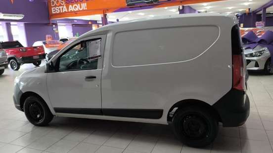 RENAULT-KANGOO-2025