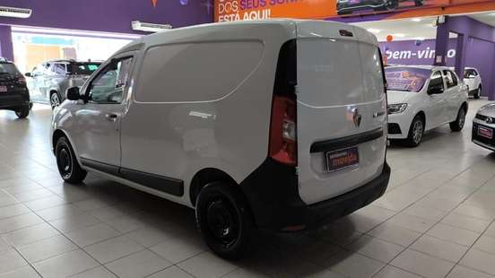 RENAULT-KANGOO-2025