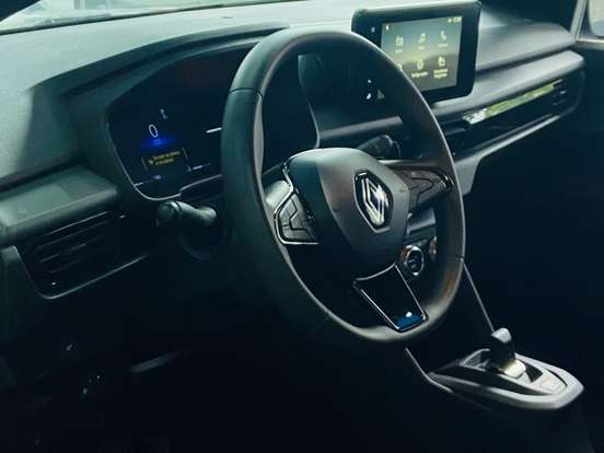 RENAULT-KARDIAN-2024