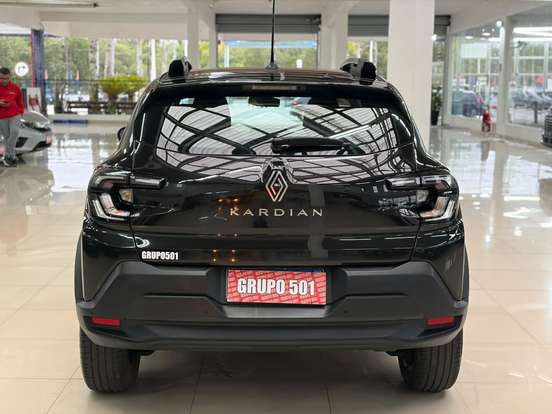 RENAULT-KARDIAN-2024