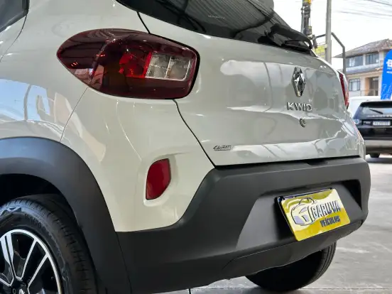 RENAULT-KWID-1.0 12V SCE FLEX INTENSE MANUAL RENAULT-KWID-2023
