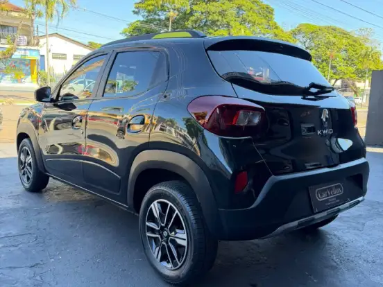 RENAULT-KWID-1.0 12V SCE FLEX OUTSIDER MANUAL RENAULT-KWID-2025