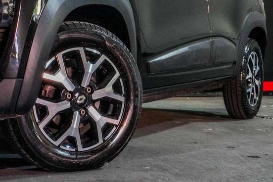 RENAULT-KWID-2023