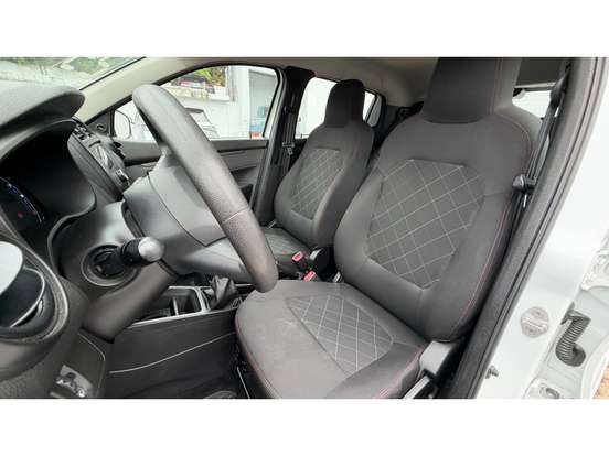 RENAULT-KWID-2024