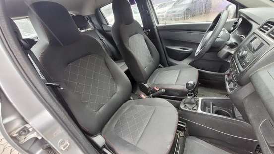 RENAULT-KWID-2024