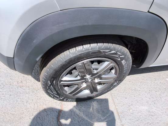 RENAULT-KWID-2025