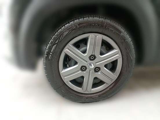 RENAULT-KWID-2024