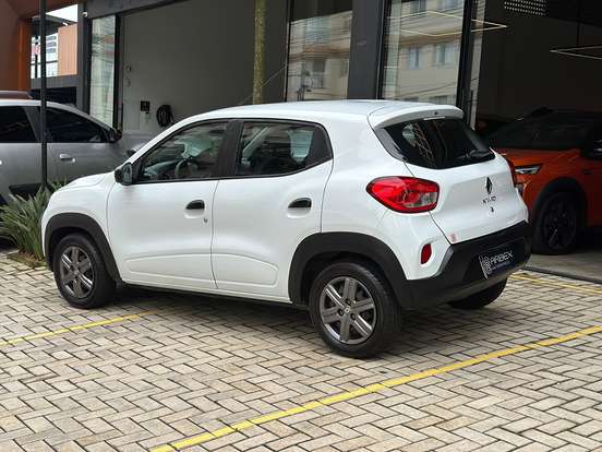 RENAULT-KWID-1.0 12V SCE FLEX ZEN MANUAL RENAULT-KWID-2023