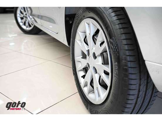 RENAULT-LOGAN-1.0 12V SCE FLEX LIFE MANUAL RENAULT-LOGAN-2019
