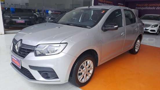 RENAULT-LOGAN-2024