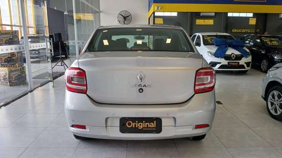 RENAULT-LOGAN-2025