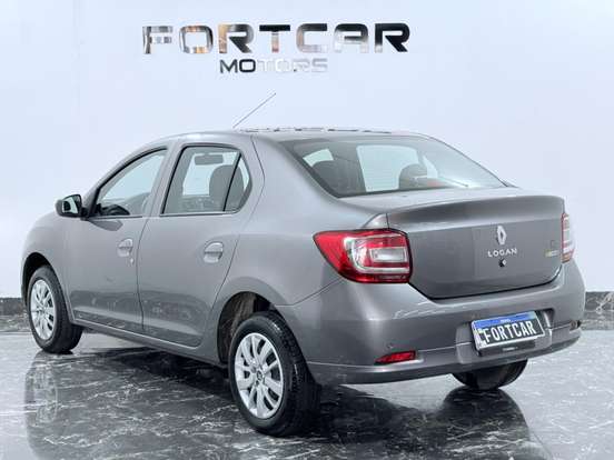 RENAULT-LOGAN-1.0 12V SCE FLEX ZEN MANUAL RENAULT-LOGAN-2024