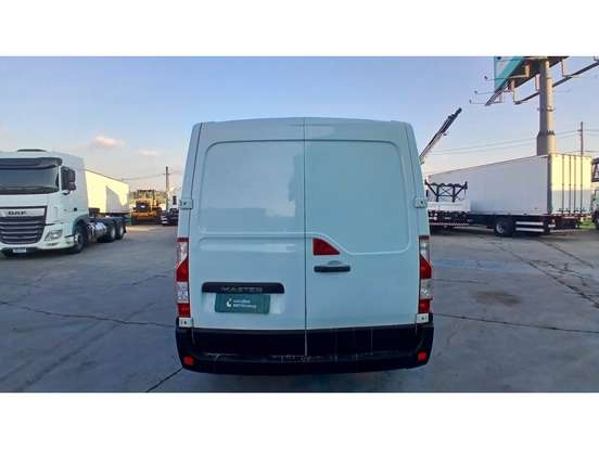 RENAULT-MASTER-2021