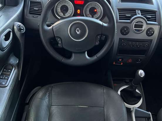 RENAULT-MEGANE-1.6 DYNAMIQUE GRAND TOUR 16V FLEX 4P MANUAL RENAULT-MEGANE-2012