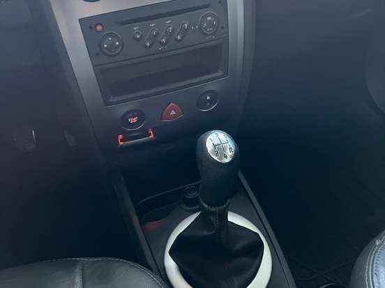RENAULT-MEGANE-1.6 DYNAMIQUE GRAND TOUR 16V FLEX 4P MANUAL RENAULT-MEGANE-2012