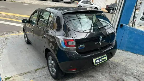 RENAULT-SANDERO-1.0 12V SCE FLEX VIBE MANUAL RENAULT-SANDERO-2017
