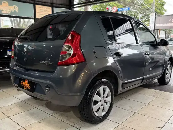 RENAULT-SANDERO-1.0 EXPRESSION 16V FLEX 4P MANUAL RENAULT-SANDERO-2011