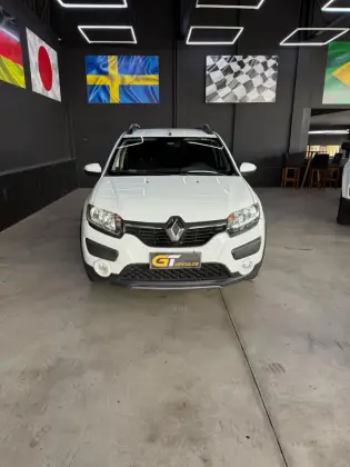 RENAULT SANDERO 1.6 STEPWAY 8V FLEX 4P MANUAL