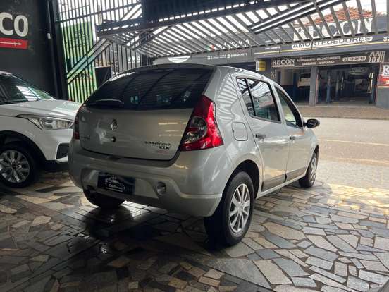 RENAULT-SANDERO-1.0 EXPRESSION 16V FLEX 4P MANUAL RENAULT-SANDERO-2009