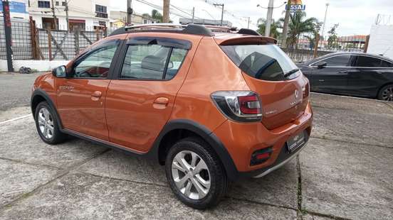 RENAULT-SANDERO-1.6 STEPWAY 8V FLEX 4P MANUAL RENAULT-SANDERO-2014