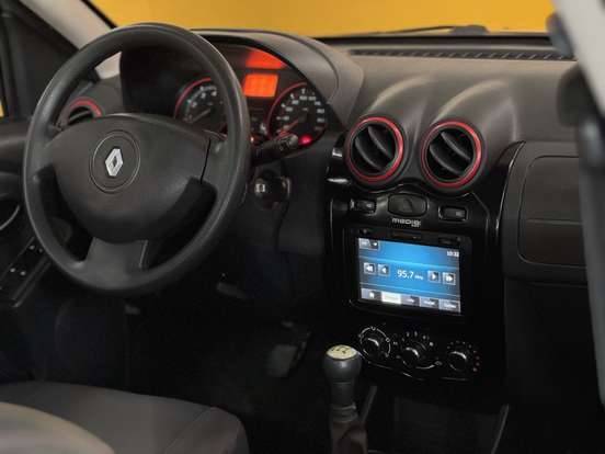 RENAULT-SANDERO-1.6 STEPWAY 8V FLEX 4P MANUAL RENAULT-SANDERO-2013