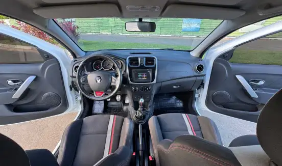 RENAULT-SANDERO-2.0 16V HI-FLEX RS MANUAL RENAULT-SANDERO-2016
