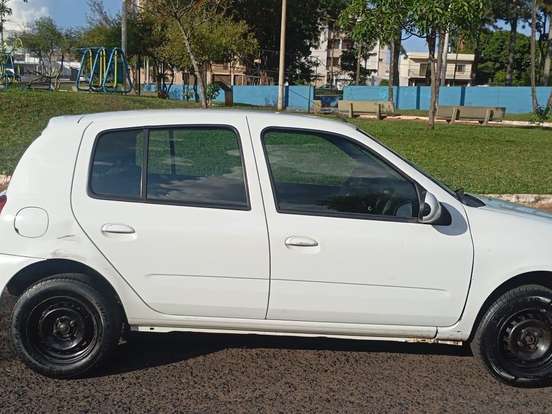 RENAULT-CLIO-1.0 EXPRESSION 16V FLEX 4P MANUAL RENAULT-CLIO-2015