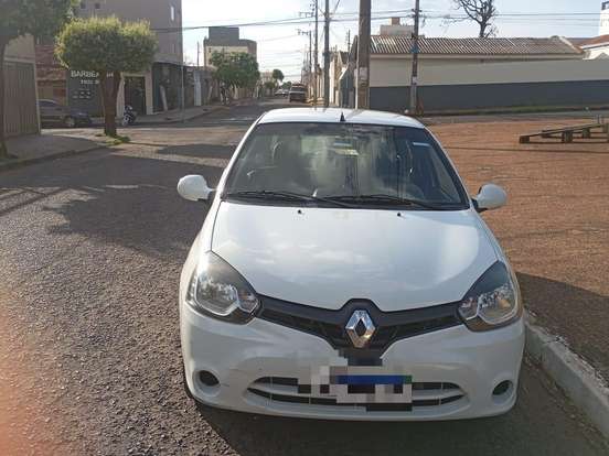RENAULT-CLIO-1.0 EXPRESSION 16V FLEX 4P MANUAL RENAULT-CLIO-2015