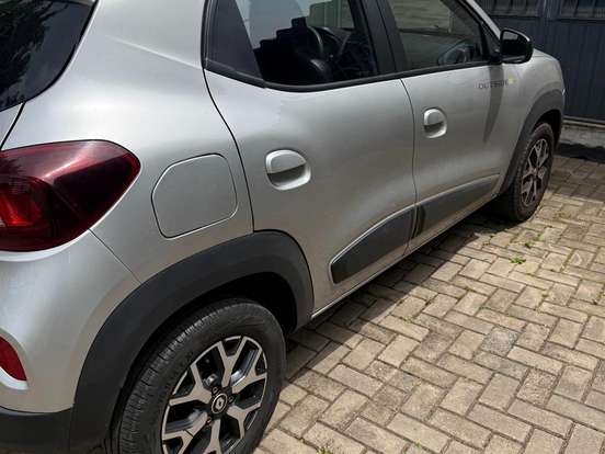 RENAULT-KWID-1.0 12V SCE FLEX OUTSIDER MANUAL RENAULT-KWID-2022
