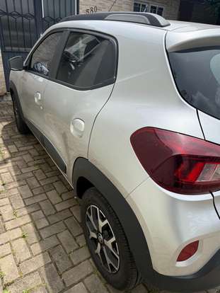 RENAULT-KWID-1.0 12V SCE FLEX OUTSIDER MANUAL RENAULT-KWID-2022