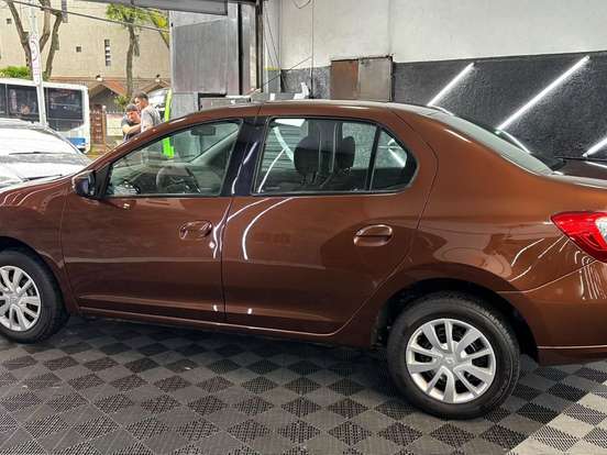 RENAULT-LOGAN-1.6 EXPRESSION 8V FLEX 4P MANUAL RENAULT-LOGAN-2014