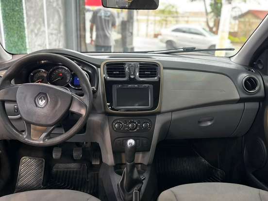RENAULT-LOGAN-1.6 EXPRESSION 8V FLEX 4P MANUAL RENAULT-LOGAN-2014