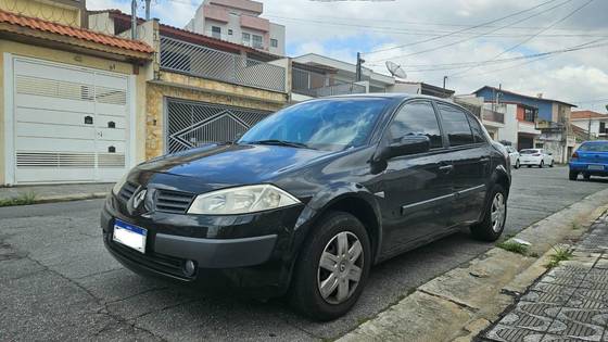 RENAULT MEGANE 1.6 EXPRESSION 16V FLEX 4P MANUAL