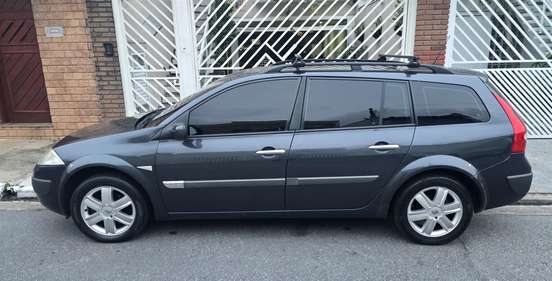 RENAULT-MEGANE-2007