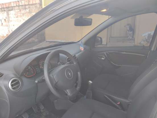 RENAULT-SANDERO-1.6 STEPWAY 16V FLEX 4P MANUAL RENAULT-SANDERO-2012