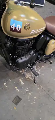 ROYAL ENFIELD-CLASSIC 350 SIGNALS-2023