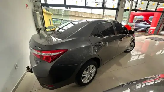 TOYOTA-COROLLA-2014