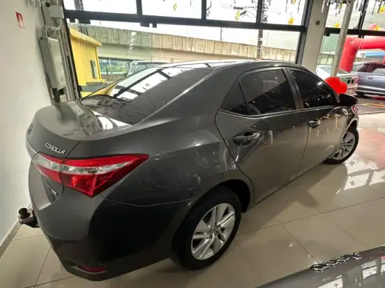 TOYOTA-COROLLA-1.8 GLI 16V FLEX 4P AUTOMÁTICO TOYOTA-COROLLA-2014