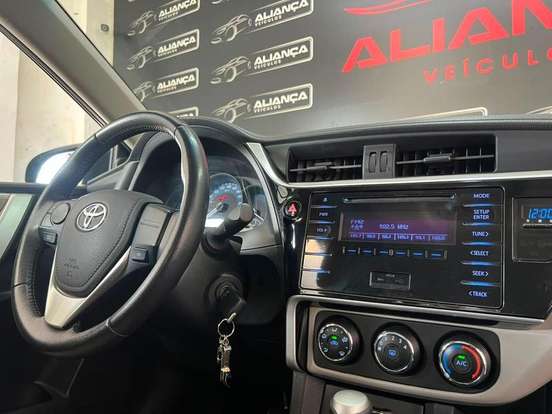TOYOTA-COROLLA-1.8 GLI 16V FLEX 4P AUTOMÁTICO TOYOTA-COROLLA-2019