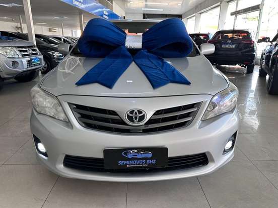 TOYOTA-COROLLA-2013