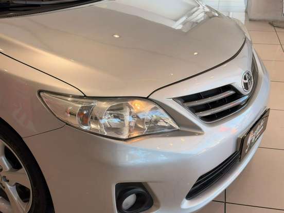 TOYOTA-COROLLA-2014