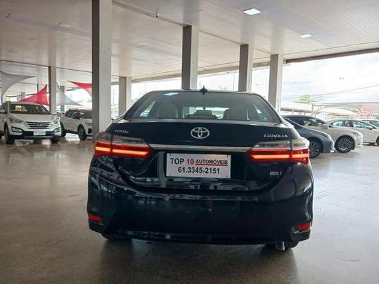 TOYOTA-COROLLA-2018