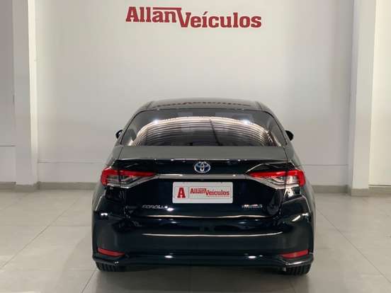 TOYOTA-COROLLA-2020