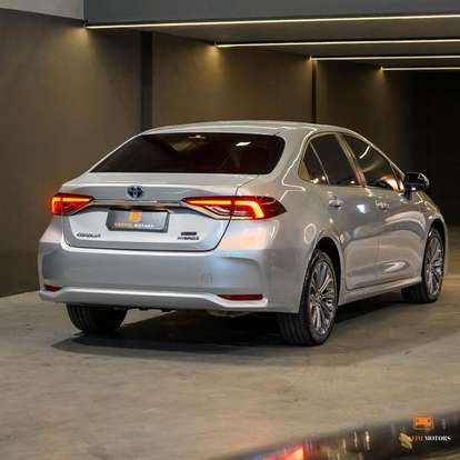 TOYOTA-COROLLA-2019