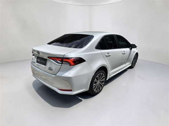 TOYOTA-COROLLA-2023