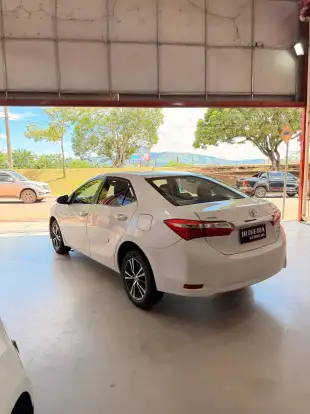 TOYOTA-COROLLA-2014