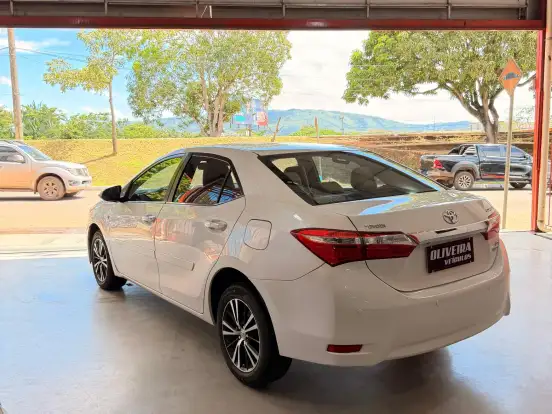 TOYOTA-COROLLA-2.0 ALTIS 16V FLEX 4P AUTOMÁTICO TOYOTA-COROLLA-2014