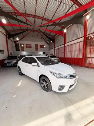 TOYOTA-COROLLA-2014