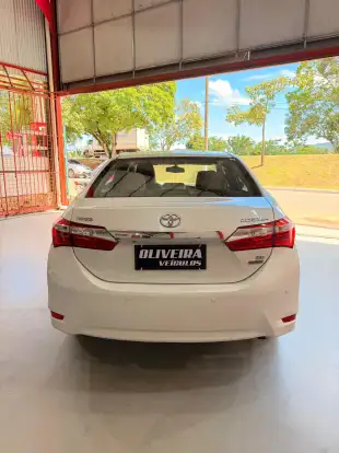 TOYOTA-COROLLA-2014