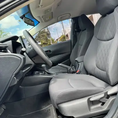TOYOTA-COROLLA-2025